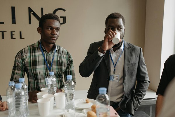 Guide essentiel pour choisir le service de gestion des documents contractuels idéal pour votre cabinet juridique